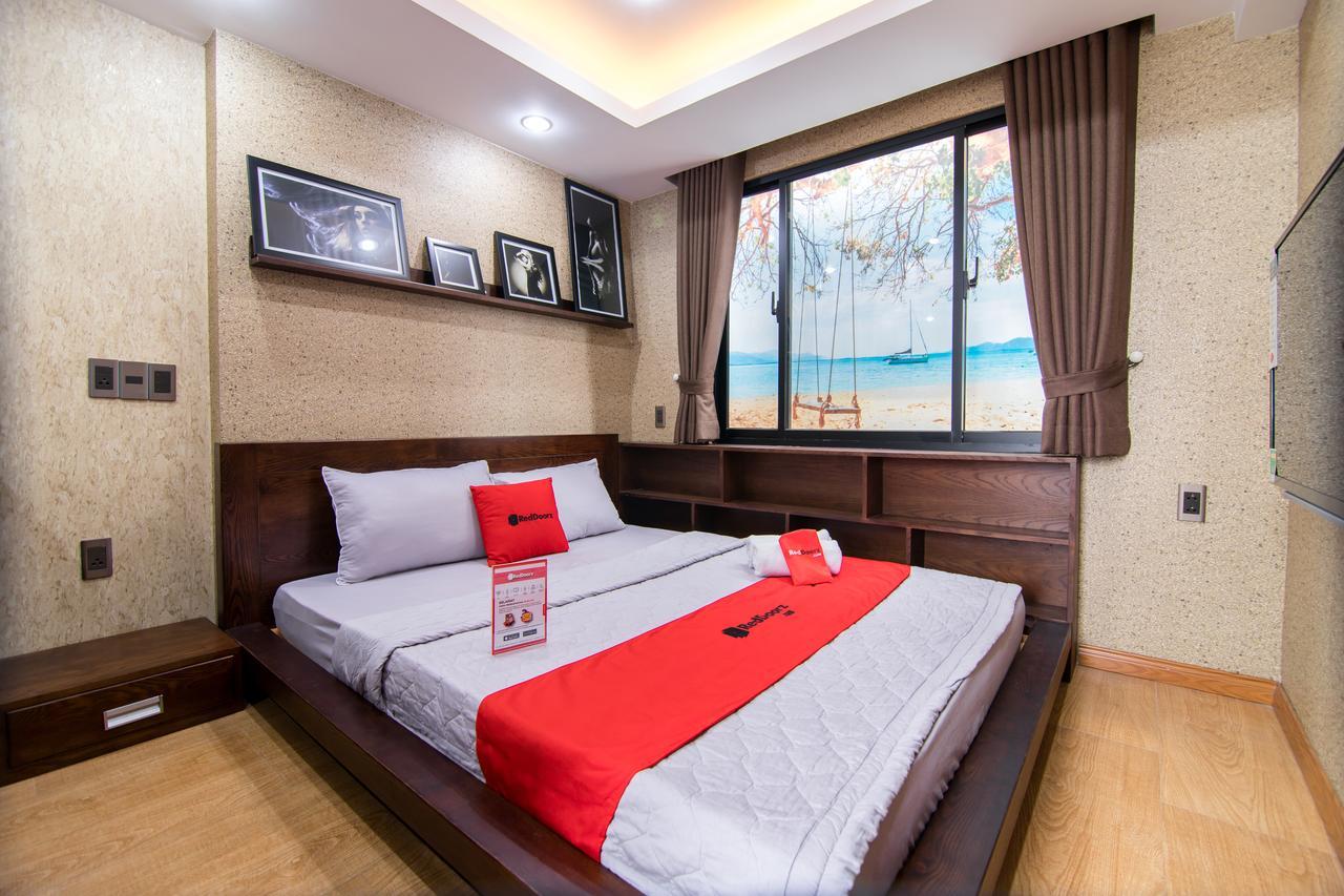 Reddoorz Plus @ Nguyen Trai Street مدينة هوشي منه المظهر الخارجي الصورة