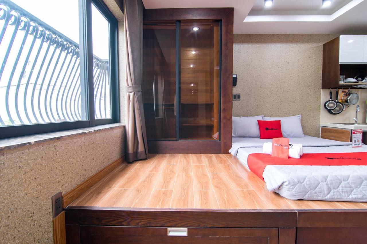 Reddoorz Plus @ Nguyen Trai Street مدينة هوشي منه المظهر الخارجي الصورة